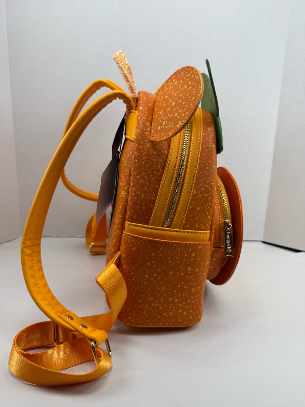 Loungefly Disney Minnie Mouse Orange Ears Orange Scented Mini Backpack & Coin - Picture 12 of 14